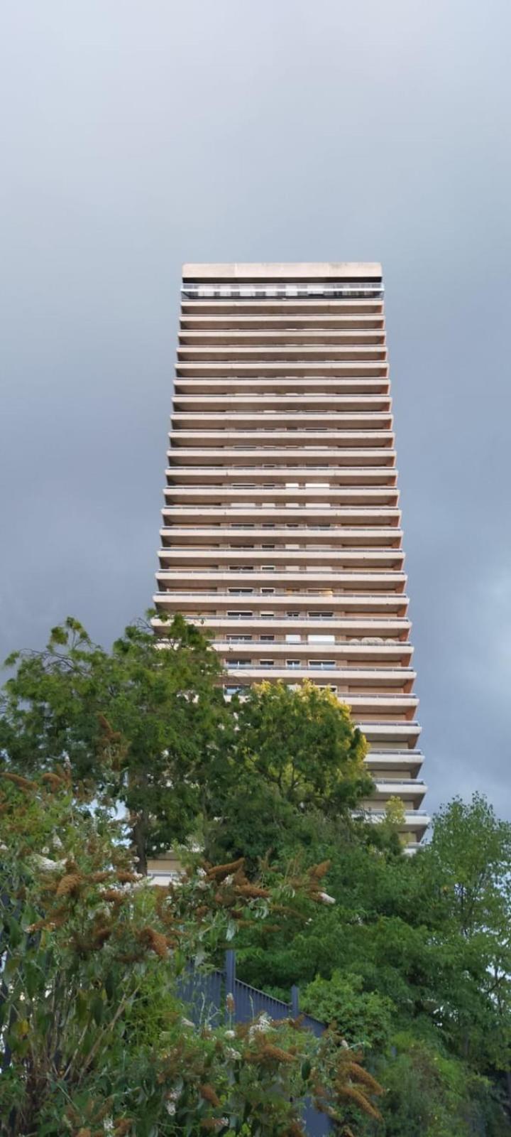 Apartment Vu Du 30 *